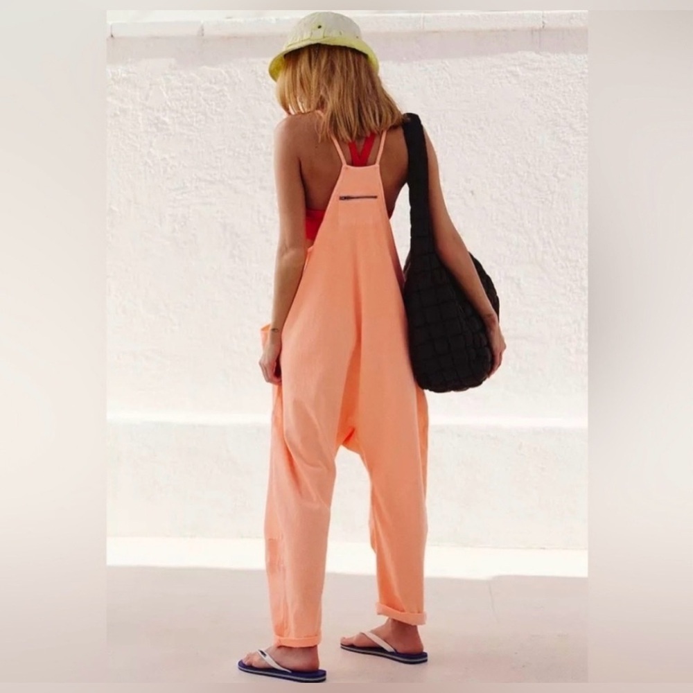 Free People Movement Hot Shot Onesie in Pastel Peach Size Small NWT - Picture 7 of 8